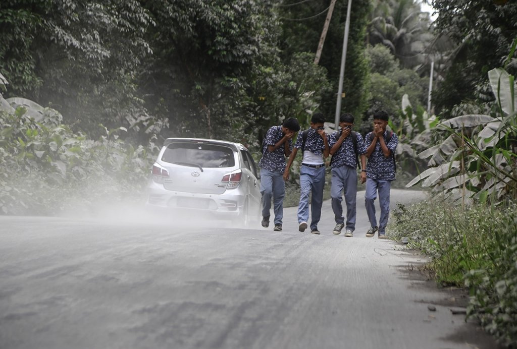 Erupsi Gunung Ibu 2026: Dampak dan Status Terkini di Maluku Utara