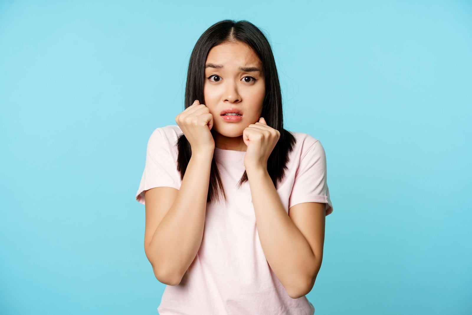 Flexing di Medsos: Bikin Hidup Bahagia atau Malah Bikin Stres dan Utang?