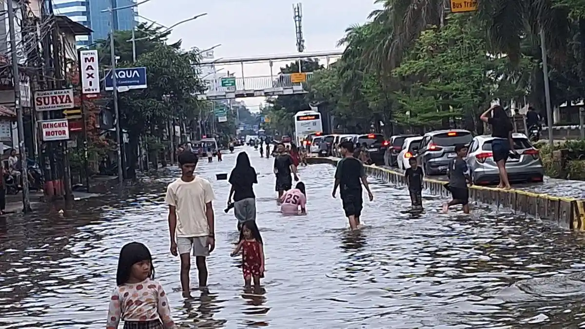 Tips Hindari Penyakit Akibat Genangan Air Jakarta Januari 2026